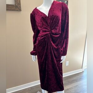 89th & Madison Velvet Long Sleeve Dress in Burgundy